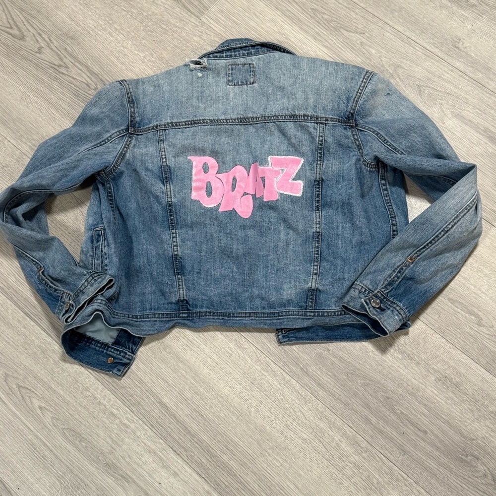 American Eagle Custom Bratz Denim Jacket distressed SZ Small - Picture 2 of 12